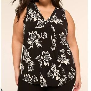 Lane Bryant Swing Sleeveless Pleat-Front Top Women 22/24 Black White Summer NWT